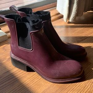 Target Rain Boots Size 6 Burgundy Women Boots Outdoor Shoes Booties Heeled